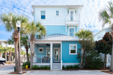 Girls Trip Beach House: Rooftop Patio, Walk to Beach, Pool, Shops + Bars image 67