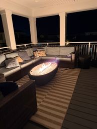 Girls Trip Beach House: Rooftop Patio, Walk to Beach, Pool, Shops + Bars image 3