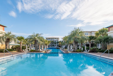 Girls Trip Beach House: Rooftop Patio, Walk to Beach, Pool, Shops + Bars image 74