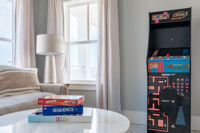 Girls Trip Beach House: Rooftop Patio, Walk to Beach, Pool, Shops + Bars image 53