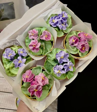 Delicious 3D edible floral arrangements image 66