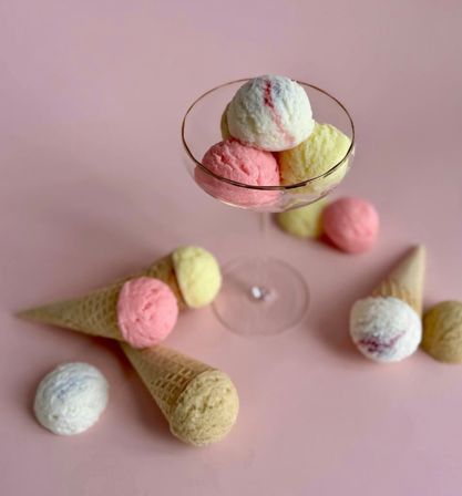 Delicious 3D edible floral arrangements image 53