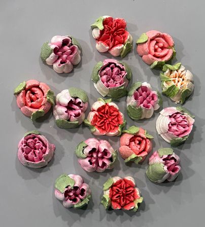 Delicious 3D edible floral arrangements image 58