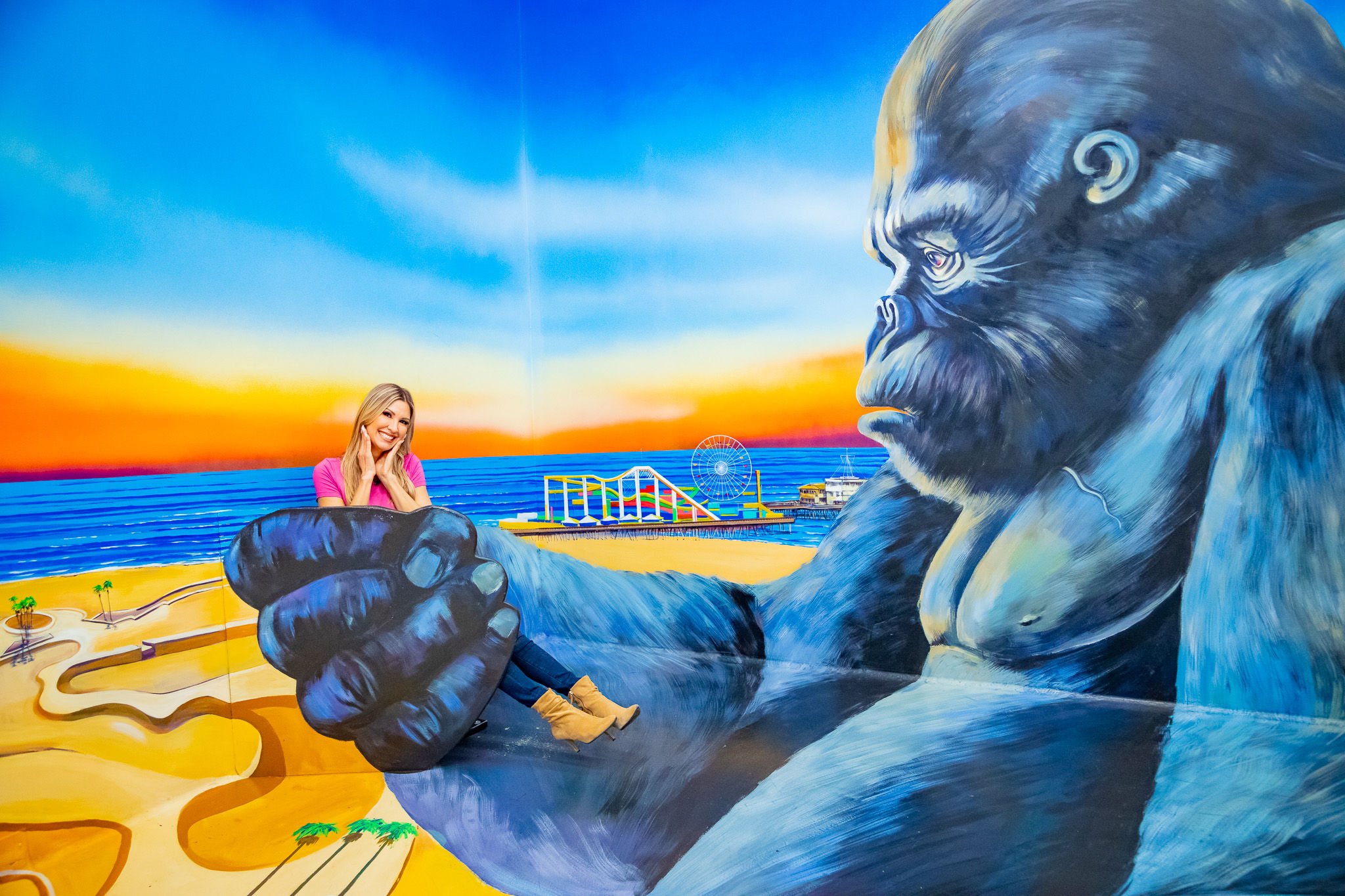 Discover the World of Illusions in Hollywood: A Must-Visit Attraction image 2