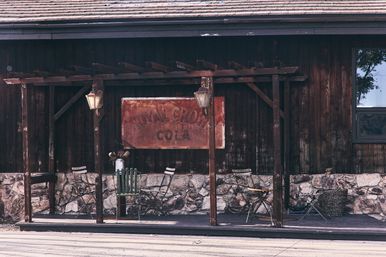 Malibu Bunkhouse image 24