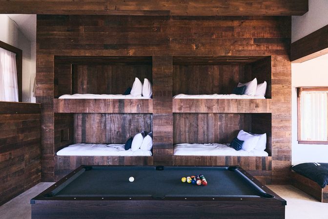 Malibu Bunkhouse image 33
