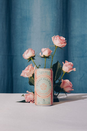 Sparkling THC Rosé Drink without the Alcohol image 3