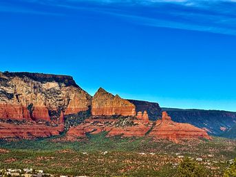 Sedona Red Rocks and Wine Country Tour image 30