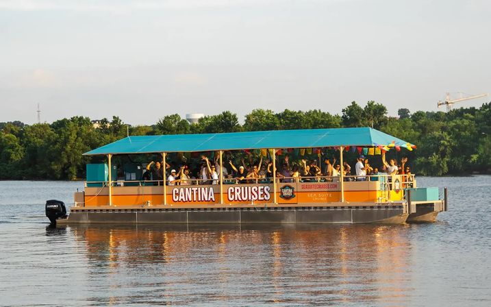 Cantina Cruise with Bar, Music & Monument Views image 1