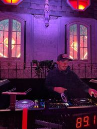 Paname SF French Lounge image 4