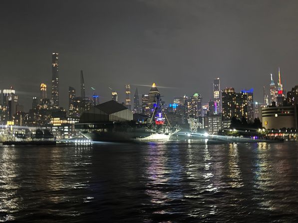 Private Sunset Cruise of NY Harbor and Statue of Liberty image 6