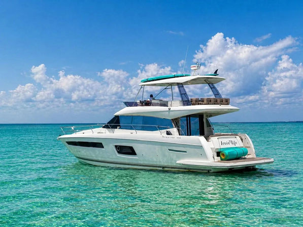 Yacht Charters and Houseboat Rentals in Nashville, TN image 40