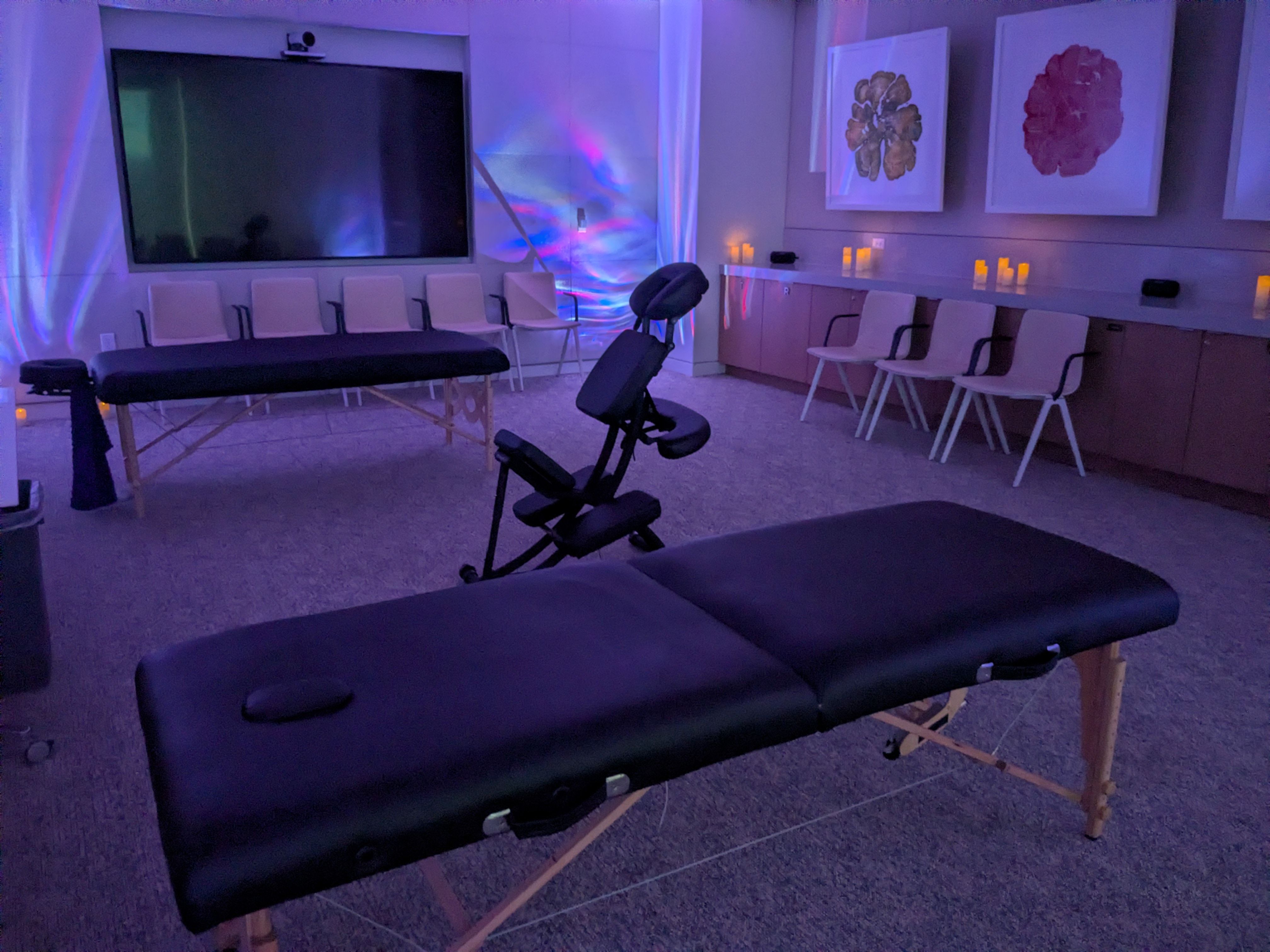 Massage Lounge for groups and parties image 1