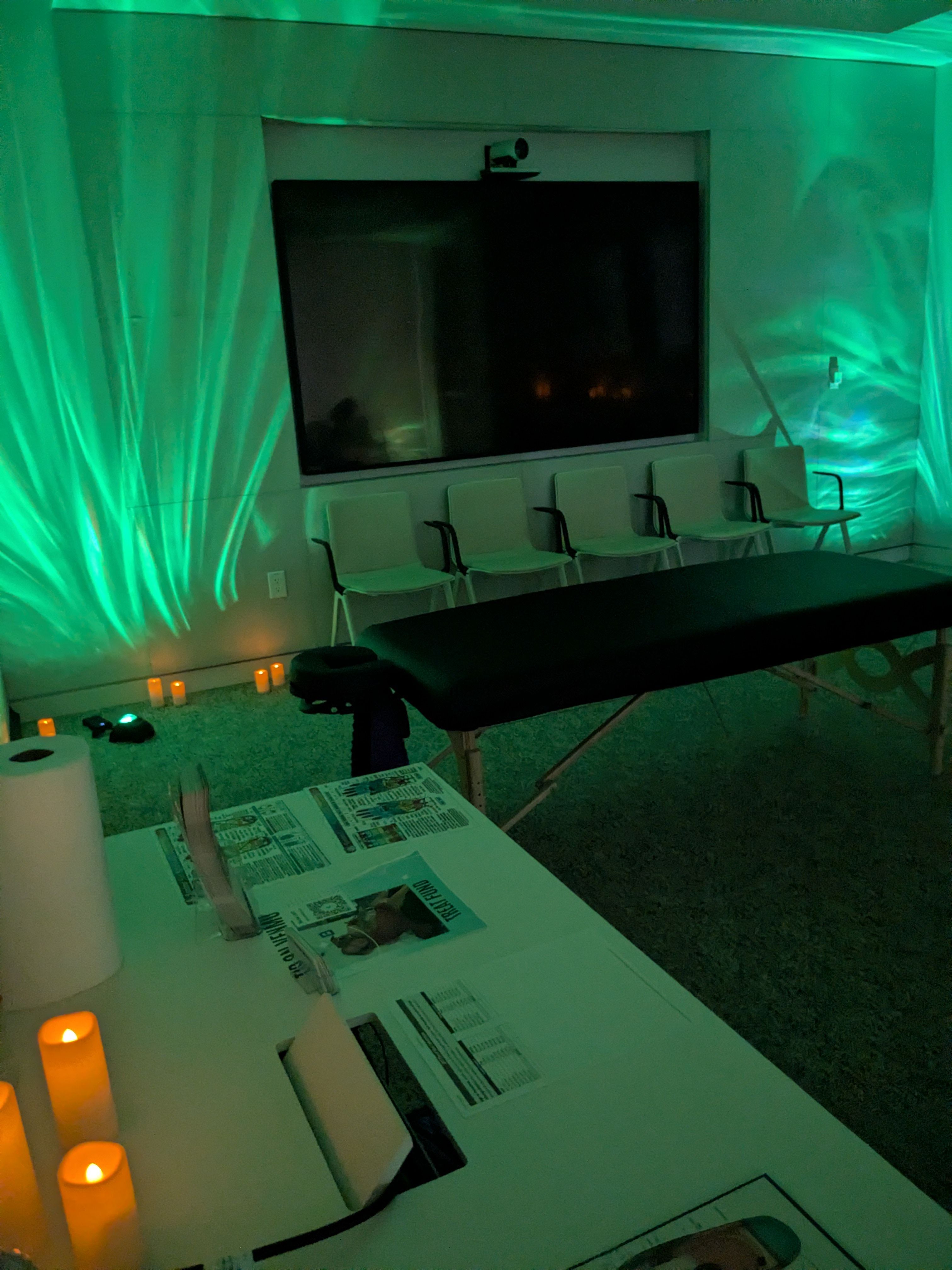 Massage Lounge for groups and parties image 3