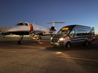 Utah Party Bus & Limousine Rentals - Limo Cloud 9 image 28