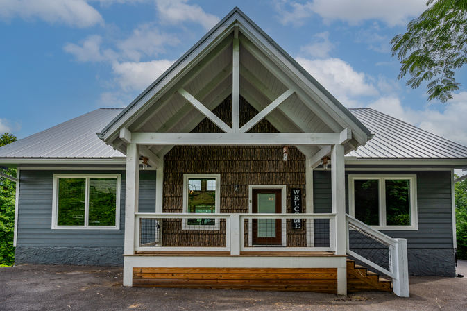 Gatlinburg Splash: Luxury Cabin with Indoor Pool, Hot Tub, Game Room + Theater Room image 32