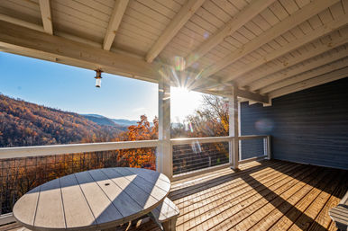 Gatlinburg Splash: Luxury Cabin with Indoor Pool, Hot Tub, Game Room + Theater Room image 36