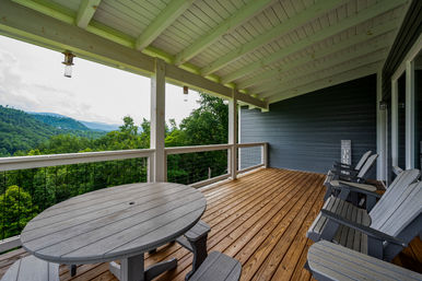 Gatlinburg Splash: Luxury Cabin with Indoor Pool, Hot Tub, Game Room + Theater Room image 29