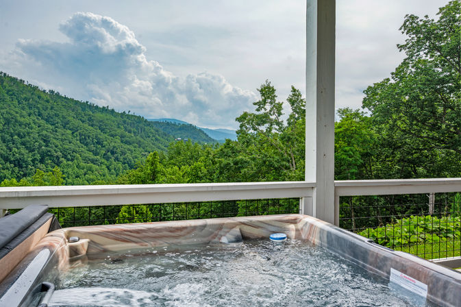 Gatlinburg Splash: Luxury Cabin with Indoor Pool, Hot Tub, Game Room + Theater Room image 10