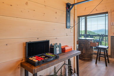 Hawk's Hollow: Golf Sim, Theater, Pool & Hot Tub image 51