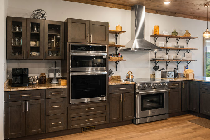 Hawk's Hollow: Golf Sim, Theater, Pool & Hot Tub image 115