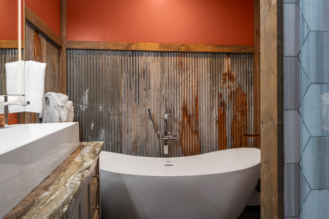 Hawk's Hollow: Golf Sim, Theater, Pool & Hot Tub image 68