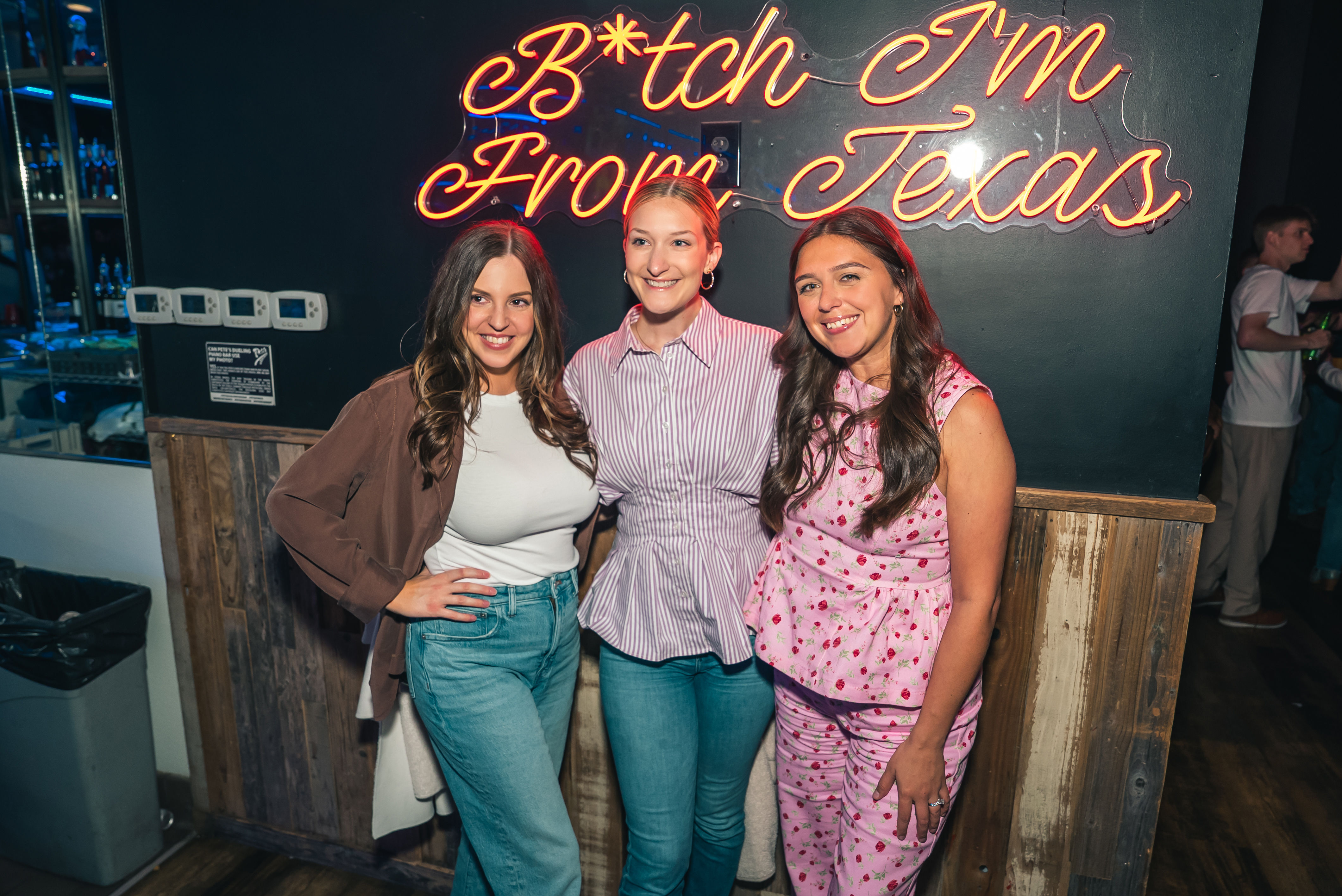 Pete's Dueling Piano Bar - Frisco Texas image 1