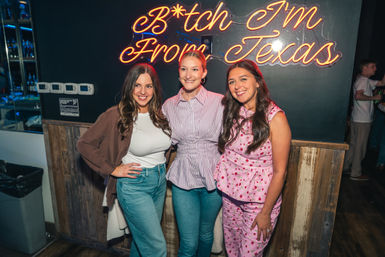 Pete's Dueling Piano Bar - Frisco Texas image 1