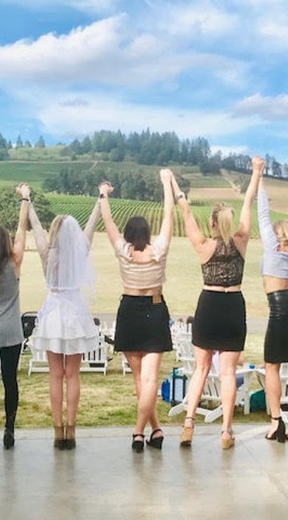 Amy & Reba’s Day Drinking Wine Tours