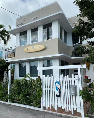 Best Central Beach House W/ Water Sport Services! image 29