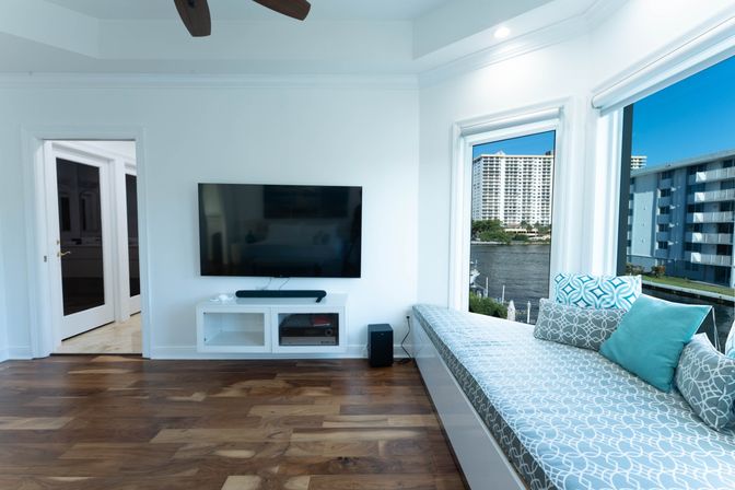 Best Lux Home With Games/Concierge On The Water  10 Min 2 Beach! image 77
