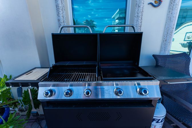 Best Lux Home With Games/Concierge On The Water  10 Min 2 Beach! image 45