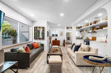 Best Central Beach House W/ Water Sport Services! image 43