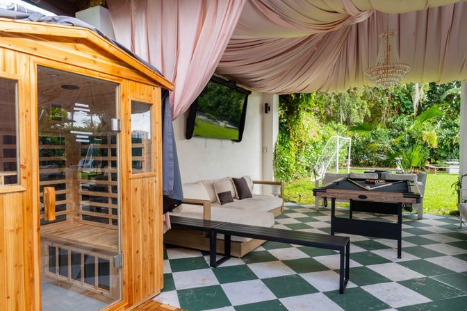 Best Central Lux Villa W/ Services, Games & Sauna! image 51