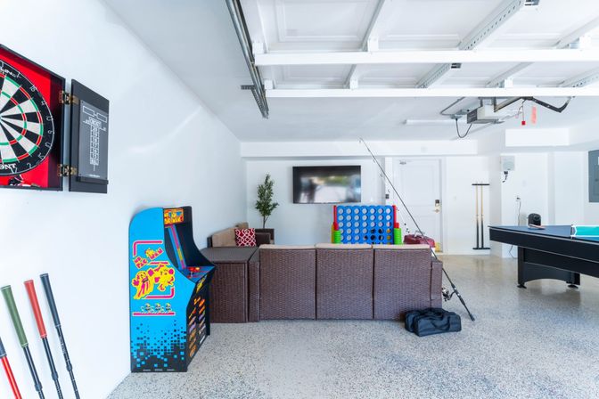 Best Lux Home With Games/Concierge On The Water  10 Min 2 Beach! image 32