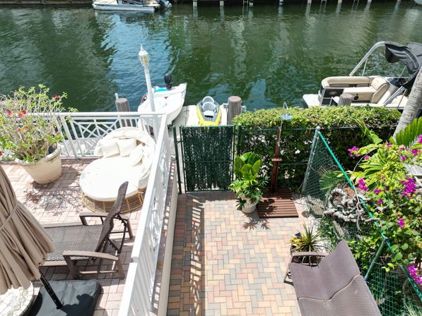 Best Lux Home With Games/Concierge On The Water  10 Min 2 Beach! image 4