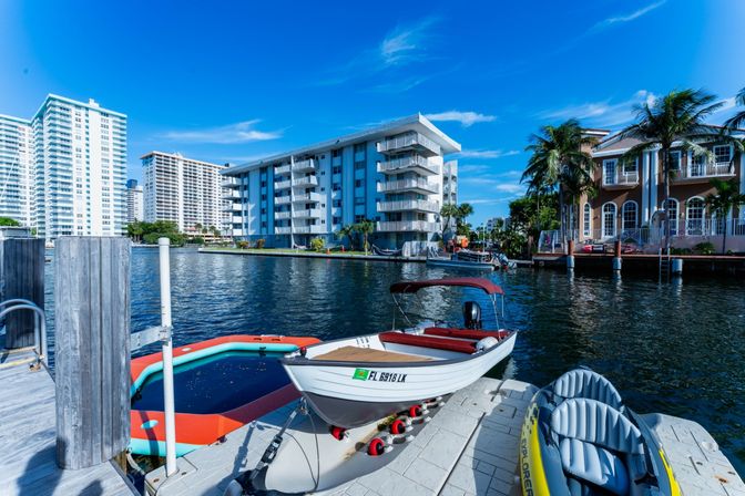 Best Lux Home With Games/Concierge On The Water  10 Min 2 Beach! image 60