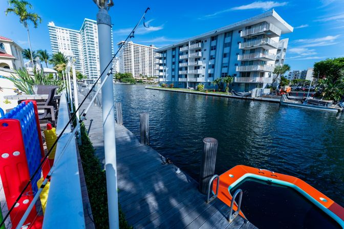 Best Lux Home With Games/Concierge On The Water  10 Min 2 Beach! image 52