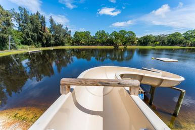 2 Home Sport Complex W/ Private Lake & Theater! image 77
