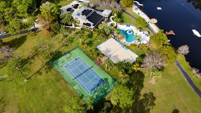 2 Home Sport Complex W/ Private Lake & Theater! image 4