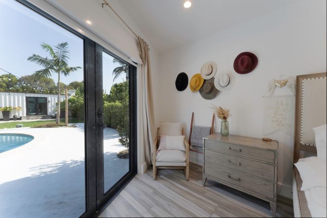 Best Central Lux Villa W/ Services, Games & Sauna! image 39