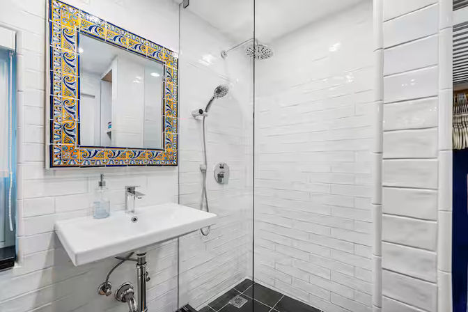 Best Central Beach House W/ Water Sport Services! image 11