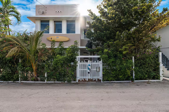 Best Central Beach House W/ Water Sport Services! image 4