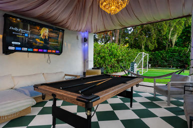 Best Central Lux Villa W/ Services, Games & Sauna! image 51