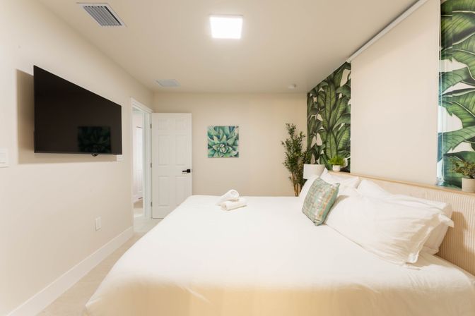 Resort Style Home W/ Heated Pool, Games and Concierge Services! image 11