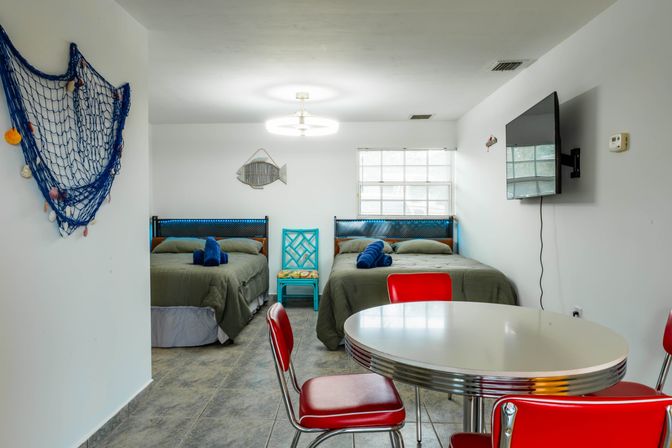 Ultimate Experience W/ Services, Fishing & Pool! image 41
