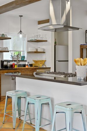 Best Central Beach House W/ Water Sport Services! image 8