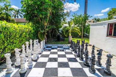 Miami Villa: Heated Pool, HotTub & GameRoom! image 25