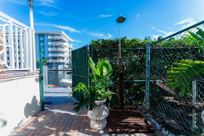 Best Lux Home With Games/Concierge On The Water  10 Min 2 Beach! image 57