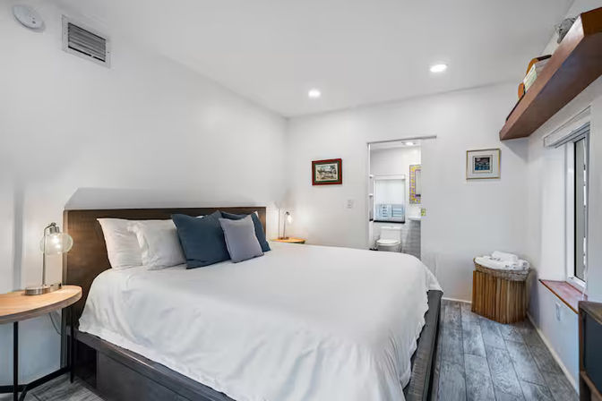 Best Central Beach House W/ Water Sport Services! image 19